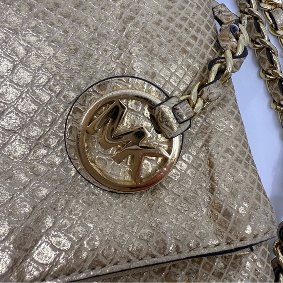 Michael Kors Corinne Medium Metallic PYTHON EMBOSSED CORINNE MEDIUM MESSENGER - Picture 2 of 11